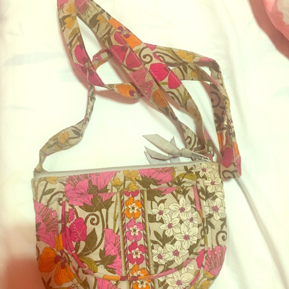 VERA BRADLEY CROSSBODY SMALL